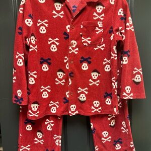 GAP Christmas Red Skull and Crossbones Pajama Set Size 10